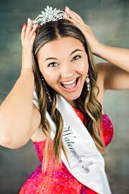 This is your sign!! Book those costume sessions today!!! . . . . Taylor's  lens photography