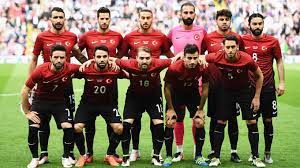 Er muss jetzt die heimreise antretenfoto: Turkei Em Teilnehmer 2016 Europameisterschaften Turniere Die Mannschaft Manner Nationalmannschaften Mannschaften Dfb Deutscher Fussball Bund E V