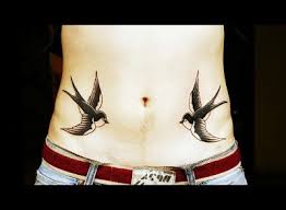 tatuaje pajaritos en el abdomen hip tattoo tattoos for guys tattoo spots