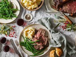 So you might opt for a subtle, simple baked potato or yorkshire pudding with au jus on the side instead of a big, flavorful beef gravy over mashed potatoes. The Best Prime Rib Recipe Stars In This Easy Christmas Dinner Menu