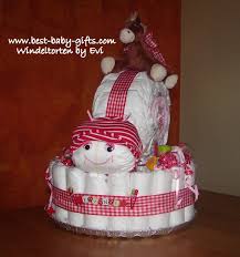 We are the ultimate source of expert gift advice, etiquette, ideas and inspiration! Windelschnecke Anleitung Mache Dieses Susse Babygeschenk Selbst Windeltorte Basteln Baby Geschenke Basteln Windel