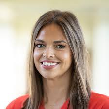 Chelsea Hill's Instagram, Twitter & Facebook