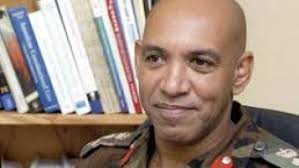 PM Urges Cops To Support New Police Commissioner