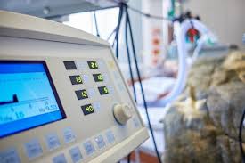 Apakah ventilator mekanik bermanfaat dalam dunia kedokteran? Ventilasi Mekanik Pada Acute Respiratory Distress Syndrome Alomedika