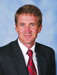 ARTS The Producers takes an extra bow 20 SPORTS Lacrosse team claims state  title 26 GIVING Students pack 56,000 food-bank meals