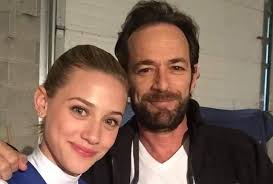 A notícia foi avançada pelo tmz. Os Cretinos Luke Perry Pai Do Archie Em Riverdale Morre Facebook