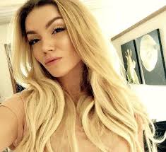 Fanny Luther's Instagram, Twitter & Facebook