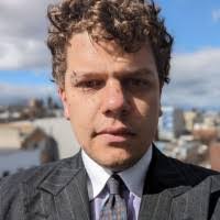 Lindsay Kirschner's Instagram, Twitter & Facebook