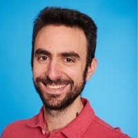 Sarah Kafer's Instagram, Twitter & Facebook