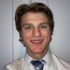 Mallory Fraser's Instagram, Twitter & Facebook