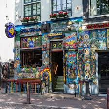 Arguably the first ever coffeeshop in amsterdam, this establishment combines cannabis history and getting high bulldog no. Alle Coffeeshops In Nederland Greenmeister
