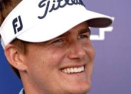 Peterson's 2 eagles carries him to lead at Quail Hollow