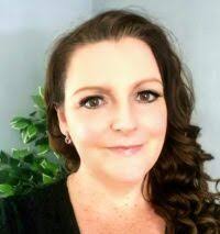 Greta Nash's Instagram, Twitter & Facebook