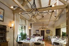 La ville possède le label « grand site d'occitanie » ainsi que celui de « ville d'art et d'histoire » avec le « pays des bastides du. Les 15 Meilleurs Restaurants En Villefranche De Rouergue Dans Notre Ranking