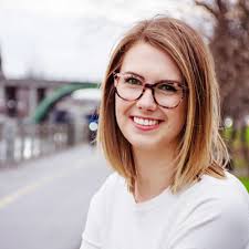 Kathryn Denize (@kmdenize)