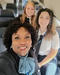 Now she's commercially rated 🥹🤩👩🏼‍✈️ . . . . #pilot #womeninaviation  #aviation