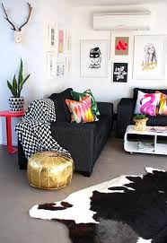 Pin By Bhavi Vora On Lounge Rooms Funky Living Rooms Funky Home Decor Living Room Designs