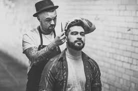 We know that in recent years men's hairstyles have evolved. The Best Men S Wedding Hairstyles The Plunge
