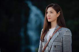 손연진 / son yeon jin profesión: About Netflix Netflix To Launch Highly Anticipated Romantic Comedy Crash Landing On You Starring Hyun Bin And Son Ye Jin