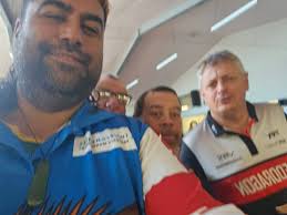 Just found this today from a Xmas Fancy dress Holly run Alan Palmer Bob  Edmenson Kathleen Edmenson ( not sure who is next ??? ) and Eric Elders