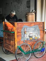 Kerala Tea S Brewed Unlike Rest On India Where Tea S Boiled Found This Lovely Small Cute Kerala Tea Sho Tea Store Design Coffee Shop Interior Design Tea Shop