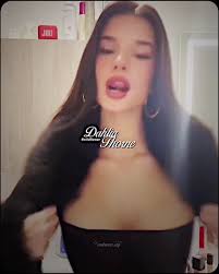 Dahlia and Violet Thorne