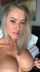 Miss jade xoxo comment below i would love to hear from you xxx onlyfans porn  videos