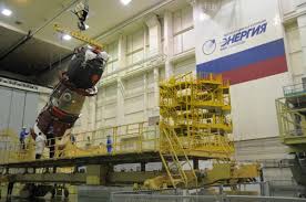 An icon used to represent a menu that can be toggled by interacting with this icon. Live Soyuz Tma 18 Launch And Docking April 2010