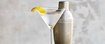 Before dinner drinks in my field of work, as a waiter, the best time to make money is when there are paying guests. Easy Gin Cocktails Recipes For Classic Gin Based Cocktails Olivemagazine