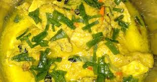Kuahnya berwarna kekuningan serta menggunakan daging sapi sebagai isiannya. 17 Resep Empal Gentong Ayam Enak Dan Sederhana Ala Rumahan Cookpad