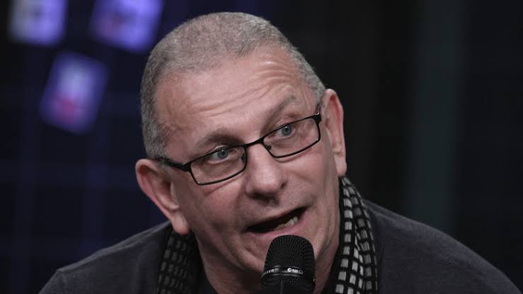 Does Robert Irvine Keep In Contact With Restaurant: Impossible Contestants  After Filming?