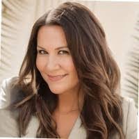 Tori Hooker's Instagram, Twitter & Facebook