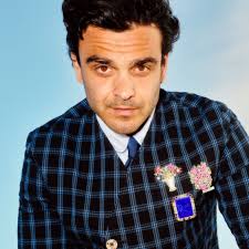 Les Rogers' top tips for emerging in the art scene