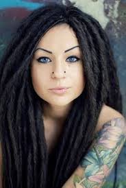 Natty Dread White Girls Love Dreadlocks Tattoo Girl With Black Locs White Girl Dreads Women With Dreadlocks Hippie Hair