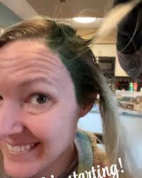 Mandi Lowe, Hair artist