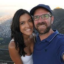 Amber Wightman's Instagram, Twitter & Facebook