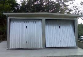 Produzione e vendita di box prefabbricati e recinzioni in cemento armato, box auto, recinzioni a pettine, pannelli divisori, cabine in cemento, box componibili, garage a schiera, autorimesse, operiamo su: Produzione E Vendita Di Box Componibili Prefabbricati In Cemento