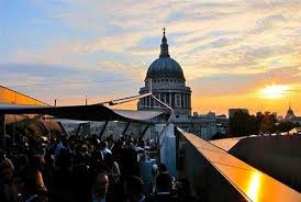 Shimmy your way down the staircase with walls splashed in vibrant pinks & jump straight into a party with an effortlessly awesome aura. Top 10 Budget Rooftop Bars In London Broke In London