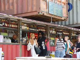 Bei frau gerold kann feine internationale und schweizerische küche genossen werden. Bar In Frau Gerolds Garten Reiseblog Travel Sisi