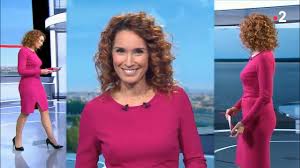 12,881 likes · 2,408 talking about this. Marie Sophie Lacarrau Focus Poitrine Jambes Fesses Youtube
