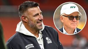 Mike Vrabel Would Reportedly Consider The Jets If Woody Johnson Doesn't  Scare Him Off