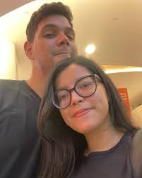 Un emoji por cada mes del 2024 1.Enero 🥳 2. Febrero 🦷 3. Marzo ⌛️ 4.Abril  🦉 5. Mayo 🏊 6.Junio ☕️ 7.Julio 👨‍🎓 8.Agosto 💔 9.Septiembre 🥀  10.Octubre 🐈‍⬛ 11.Noviembre ❤️‍🩹 12. Diciembre ☘️