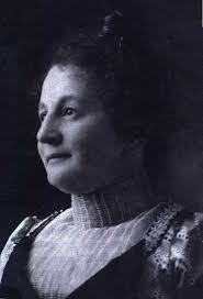 Freda Thornton's Instagram, Twitter & Facebook