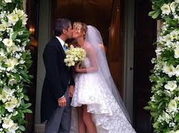 Simone inzaghi e gaia lucariello (dal profilo instagram di lei). Alessia Marcuzzi Nozze A Sorpresa L Annuncio Online Pazza Di Gioia Corriere It