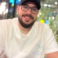 800+ profils pour “Ebert