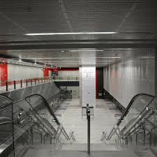 Rasmiy ochilishidan oldin telok blangah mrt stantsiyasiga kirish. Telok Blangah Mrt Station Cc28