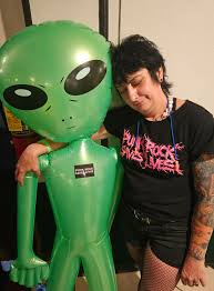 Less than 3 weeks until the Inaugural La Vie Lapalooza Festival!