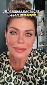 Muñeca Barata Solo Tiene Ojos Bonitos