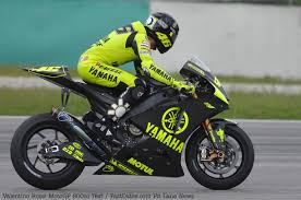 Facchinetti groupe, deuxième plus grand concessionnaire des marques bmw et mini en suisse romande. Valentino Rossi Yamaha M1 In Matte Black Fluo Yellow ãƒã‚¤ã‚¯