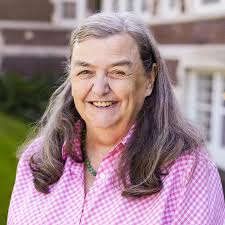 With deep sadness we share the news that Upper School science teacher Janet  Williams died unexpectedly